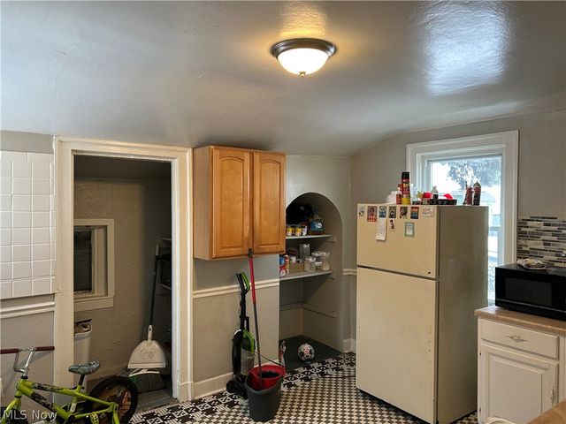 3224 W 32nd Street, Cleveland, OH 44109