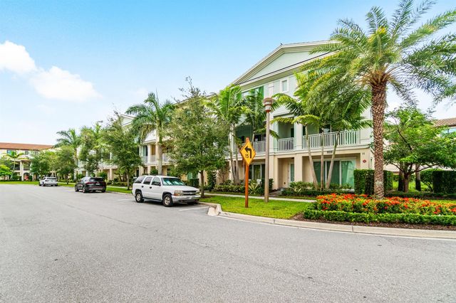 12624 Machiavelli Way, Palm Beach Gardens, FL 33418