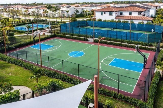 12624 Machiavelli Way, Palm Beach Gardens, FL 33418