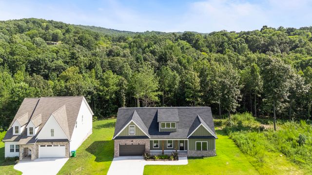 125 Cascade Drive, Rossville, GA 30741