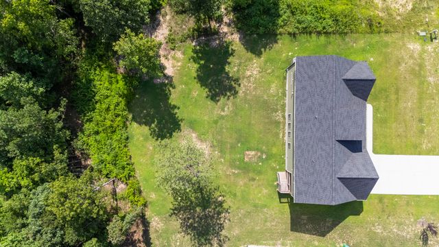 125 Cascade Drive, Rossville, GA 30741