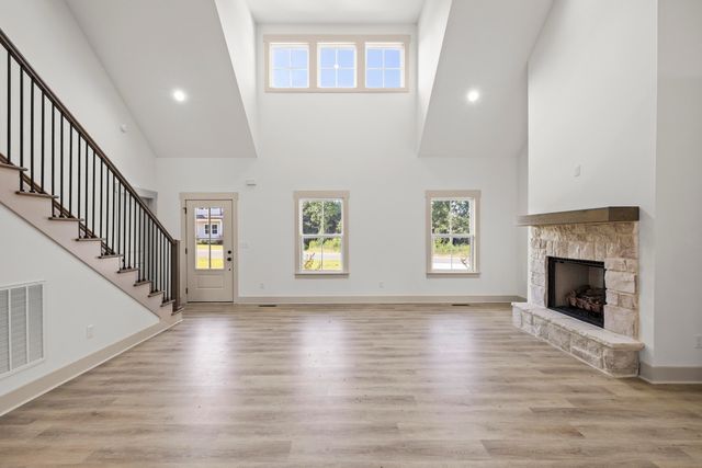 125 Cascade Drive, Rossville, GA 30741