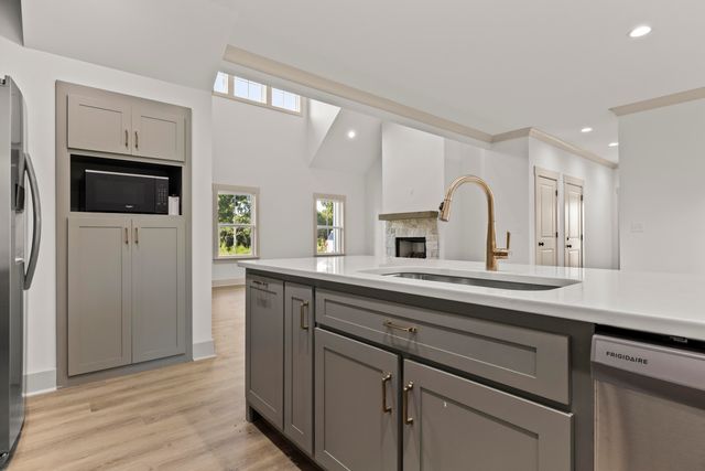 125 Cascade Drive, Rossville, GA 30741