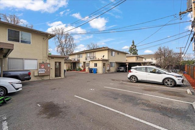 1237 Coronado Drive, Sunnyvale, CA 94086