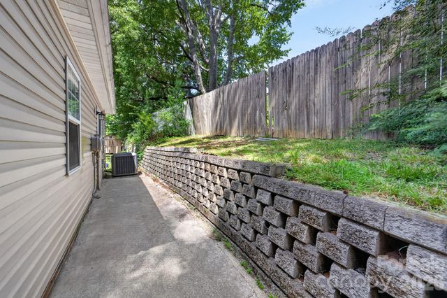 524 Jakes Ridge Lane, Mooresville, NC 28115