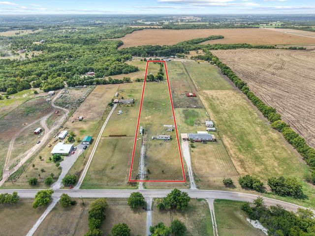 8300 Fm 697, Whitewright, TX 75491