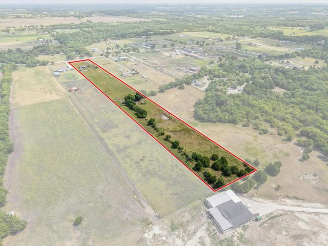 8300 Fm 697, Whitewright, TX 75491