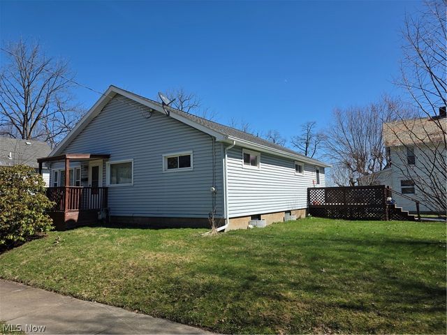 650 Sharp Street, Salem, OH 44460