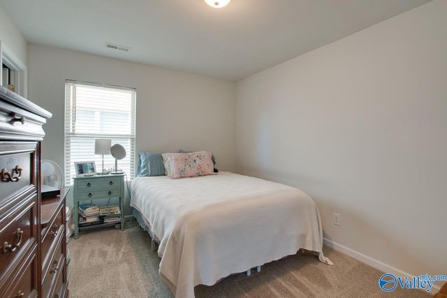 126 Winstead Circle, Owens Cross Roads, AL 35763