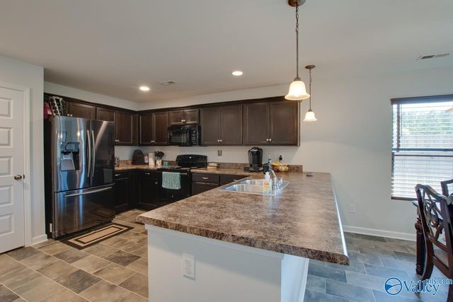 126 Winstead Circle, Owens Cross Roads, AL 35763