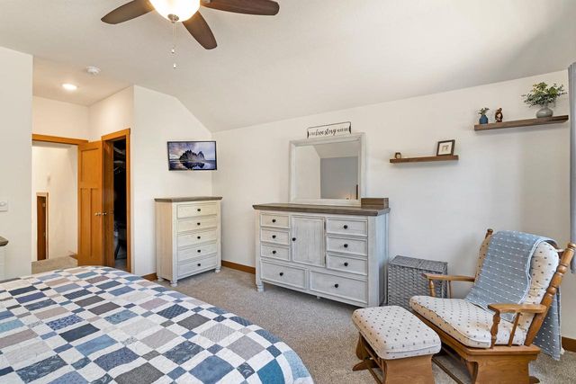 1505 La Crescent STREET, La Crosse, WI 54603