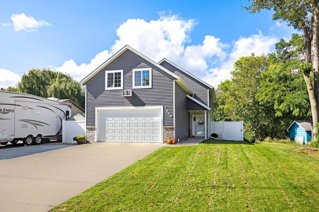 1505 La Crescent STREET, La Crosse, WI 54603