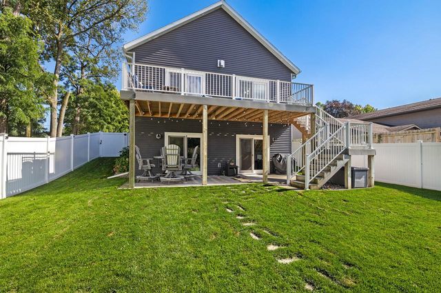 1505 La Crescent STREET, La Crosse, WI 54603