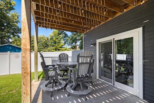 1505 La Crescent STREET, La Crosse, WI 54603