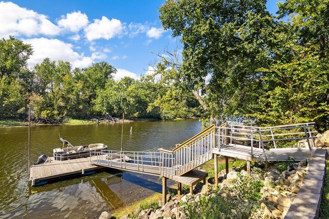 1505 La Crescent STREET, La Crosse, WI 54603