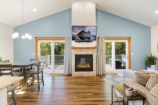 1505 La Crescent STREET, La Crosse, WI 54603