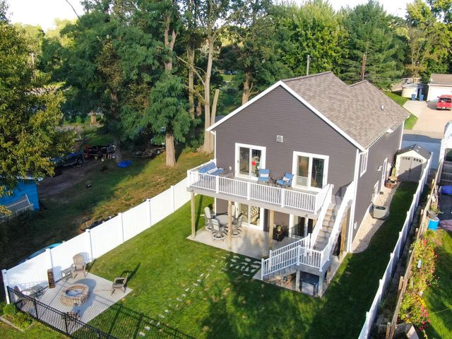 1505 La Crescent STREET, La Crosse, WI 54603