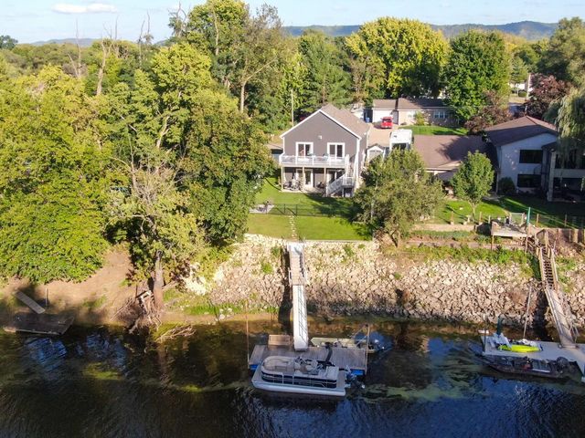 1505 La Crescent STREET, La Crosse, WI 54603