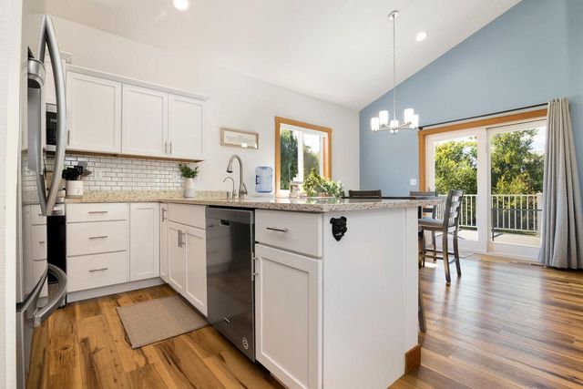 1505 La Crescent STREET, La Crosse, WI 54603