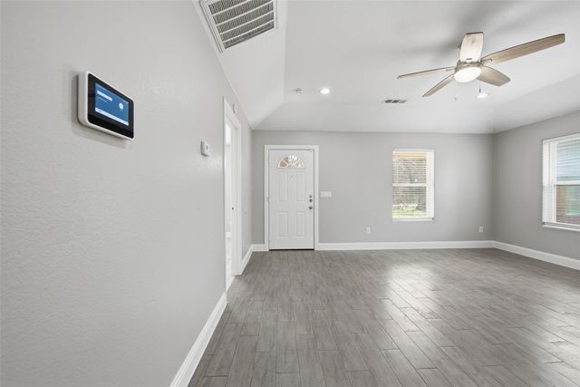 929 W Collins Street, Denison, TX 75020