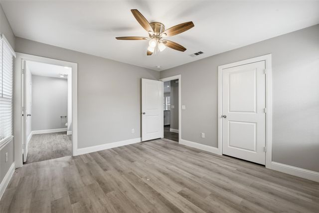 929 W Collins Street, Denison, TX 75020