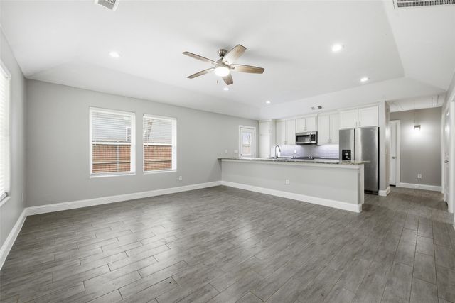 929 W Collins Street, Denison, TX 75020