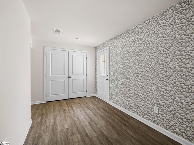 225 Coldwater Creek Court, Simpsonville, SC 29680