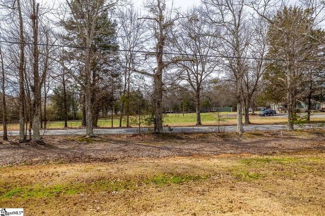 225 Coldwater Creek Court, Simpsonville, SC 29680