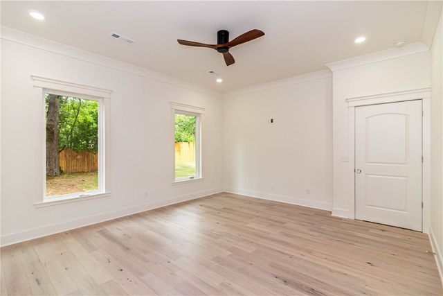 1615 N Garland Avenue, Fayetteville, AR 72703