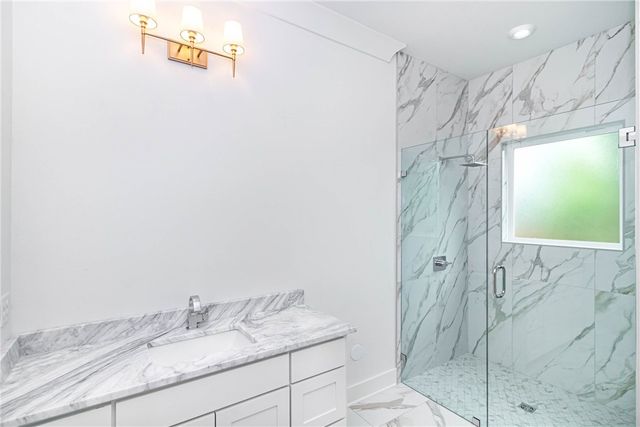 1615 N Garland Avenue, Fayetteville, AR 72703