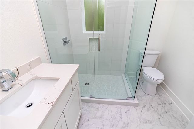 1615 N Garland Avenue, Fayetteville, AR 72703