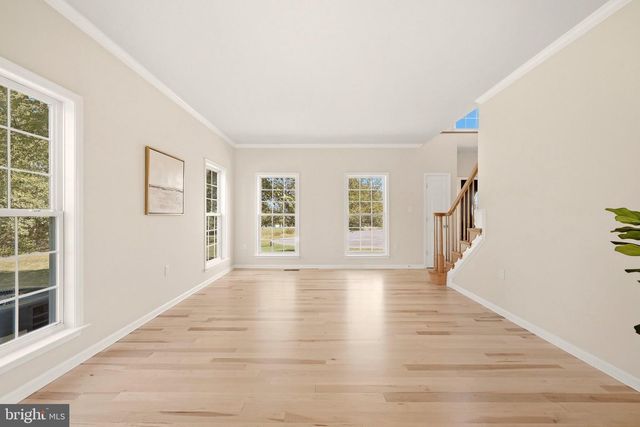 163 WHEAT FIELD TER, Harpers Ferry, WV 25425