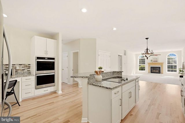 163 WHEAT FIELD TER, Harpers Ferry, WV 25425