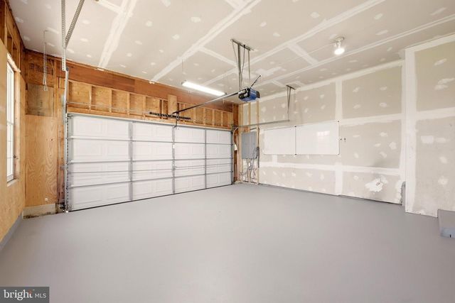 163 WHEAT FIELD TER, Harpers Ferry, WV 25425