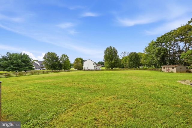163 WHEAT FIELD TER, Harpers Ferry, WV 25425