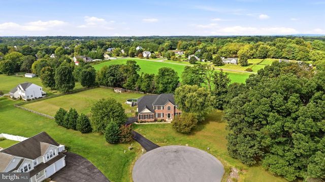 163 WHEAT FIELD TER, Harpers Ferry, WV 25425
