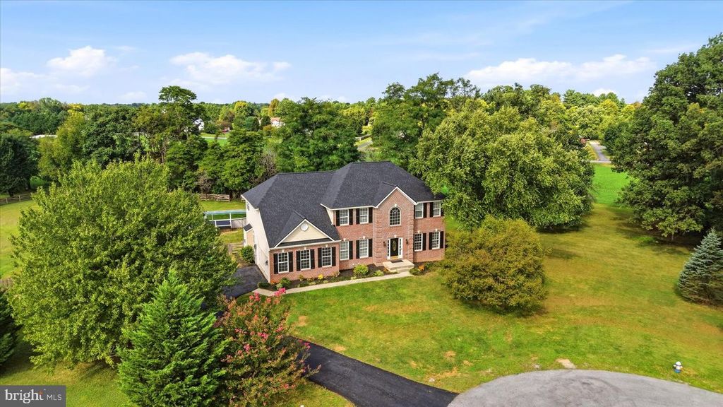 163 WHEAT FIELD TER, Harpers Ferry, WV 25425