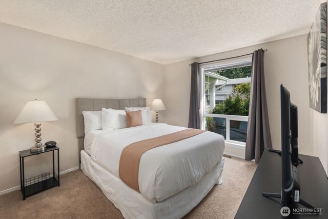 315 124th Place NE, Bellevue, WA 98005