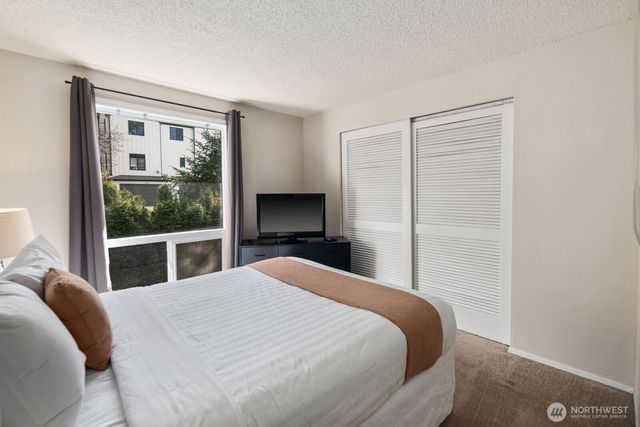 315 124th Place NE, Bellevue, WA 98005