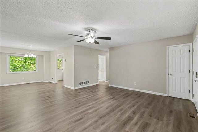 2271 Chestnut Place, Lithia Springs, GA 30122