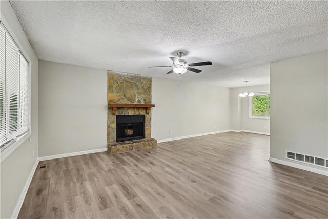 2271 Chestnut Place, Lithia Springs, GA 30122