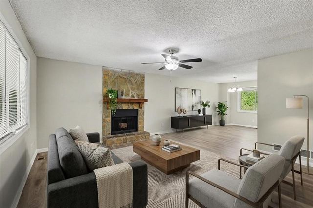 2271 Chestnut Place, Lithia Springs, GA 30122