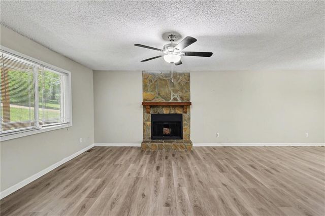 2271 Chestnut Place, Lithia Springs, GA 30122