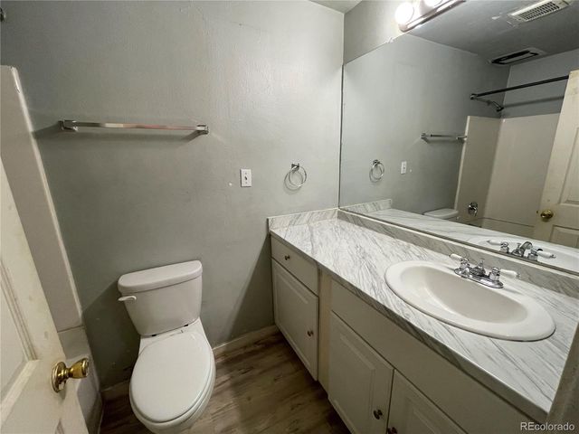 1590 Clinton Street 4, Aurora, CO 80010