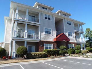 5212 Nuthall Dr Unit 303, Virginia Beach, VA 23455
