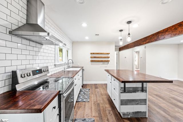 2920 Chambers Road, Anderson, SC 29626