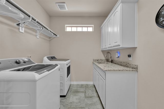 2704 Esplanade Boulevard 2704, Mansfield, TX 76063