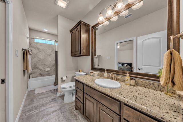 2704 Esplanade Boulevard 2704, Mansfield, TX 76063