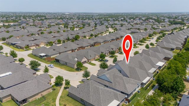 2704 Esplanade Boulevard 2704, Mansfield, TX 76063