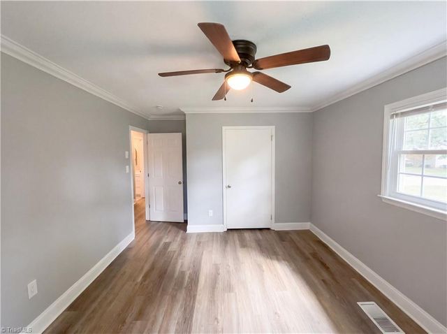 206 Daisy Street, Thomasville, NC 27360